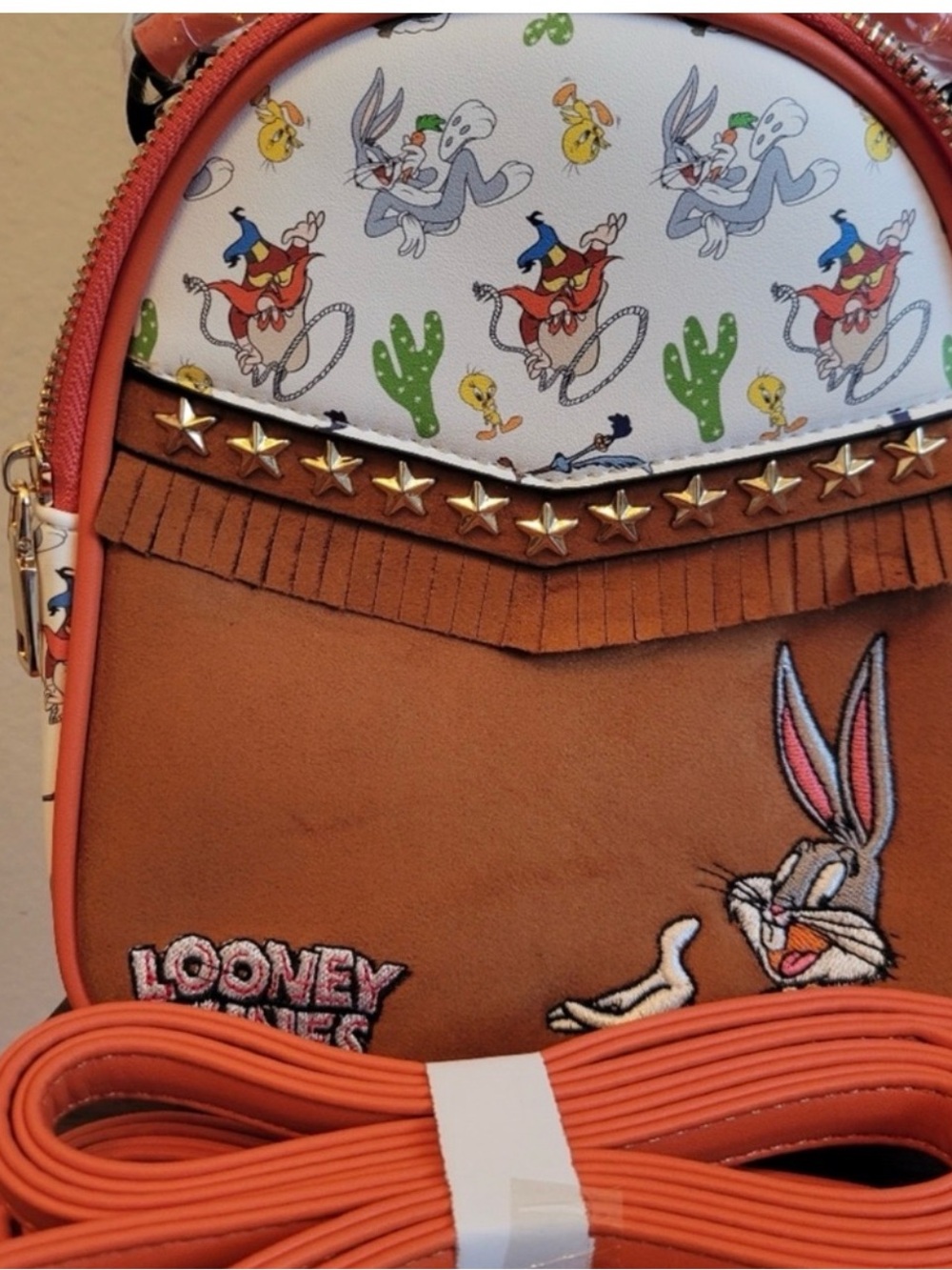 Warner Bros. Brown & White Kids Backpack Purse with Bugs Bunny - Picture 2 of 3